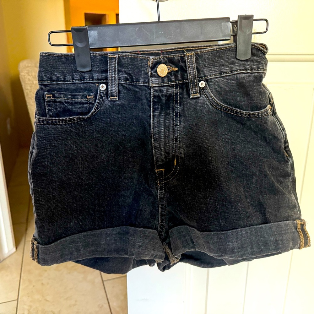 Urban Outfitters | BDG Mom Hi-Rise Black Denim Shorts | Size 25
